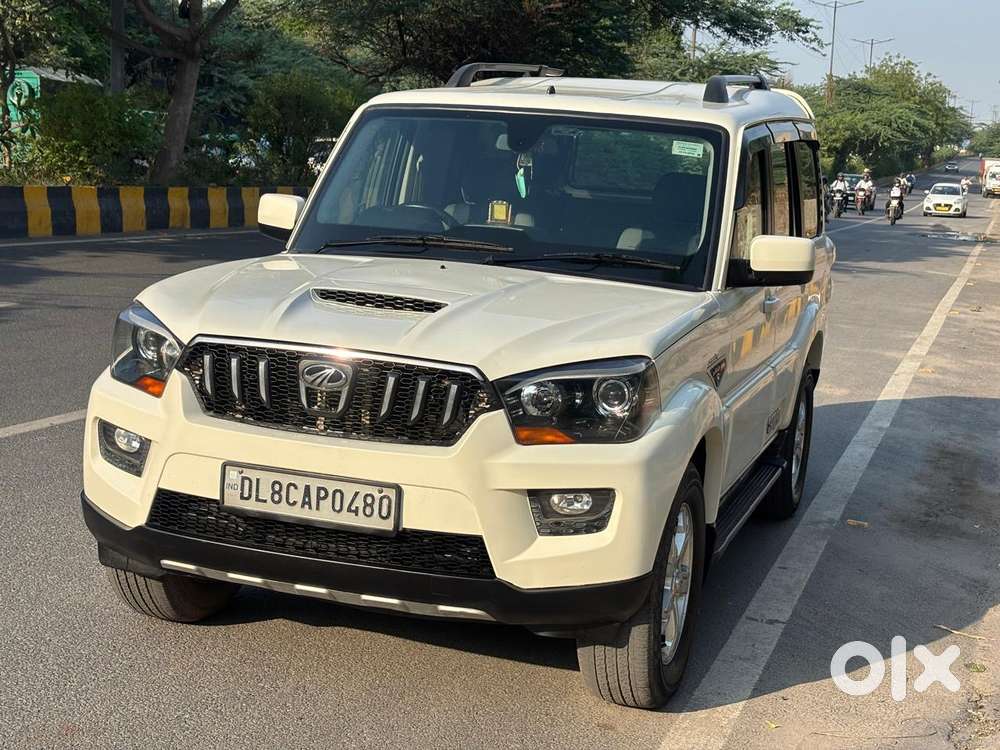 Mahindra Scorpio S10, 2016, Diesel