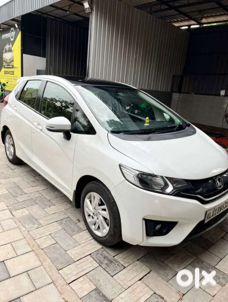 Honda Jazz Vx I-vtec Full Option