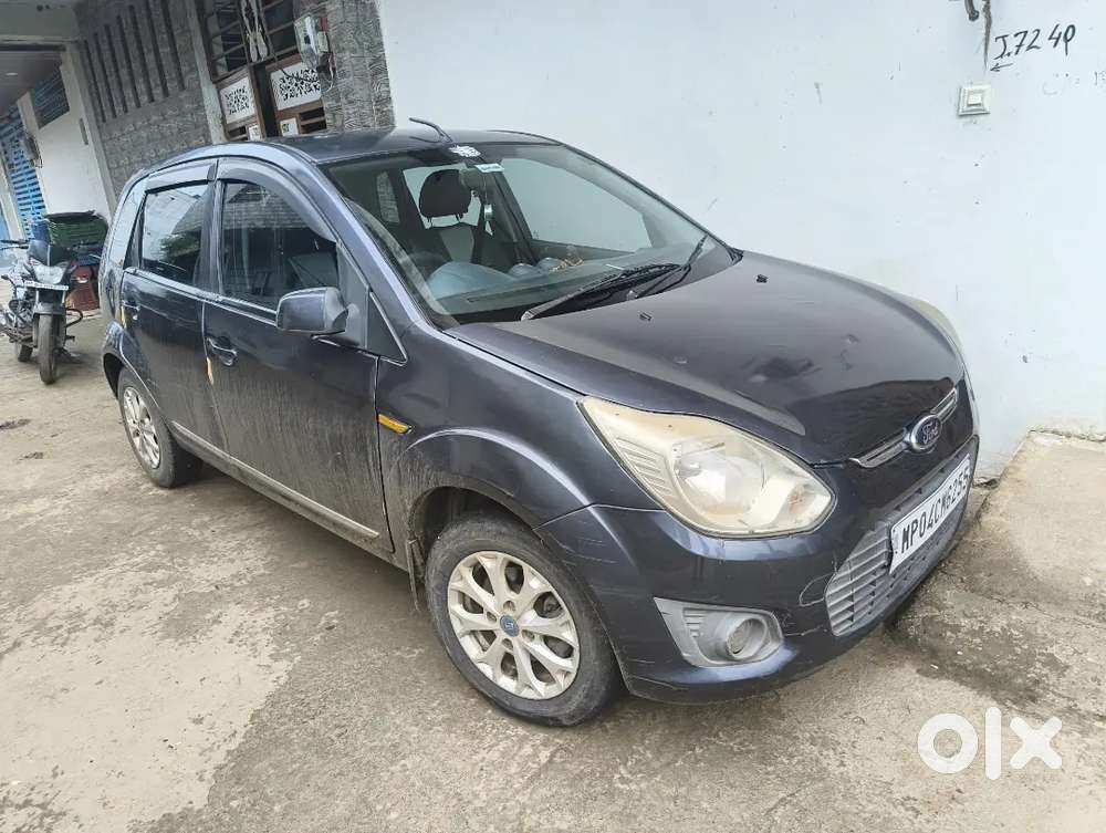 Top Model 25 Average Alloy Wheel Power Steering Power Window