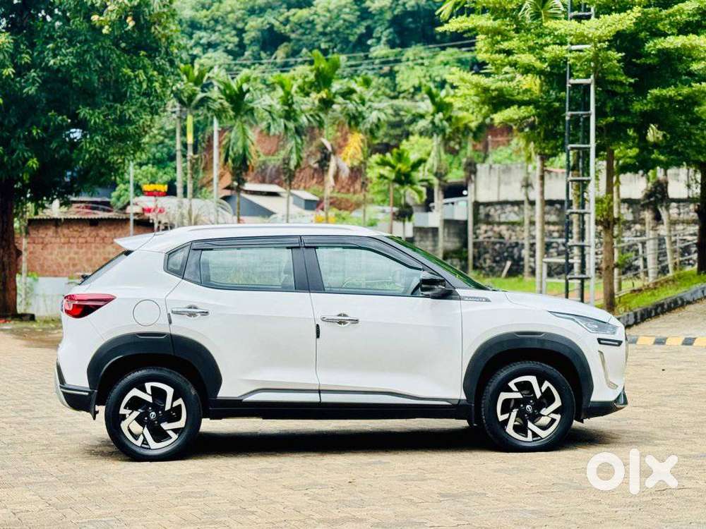 Nissan Magnite 1.0 Xv Turbo Cvt, 2021, Petrol