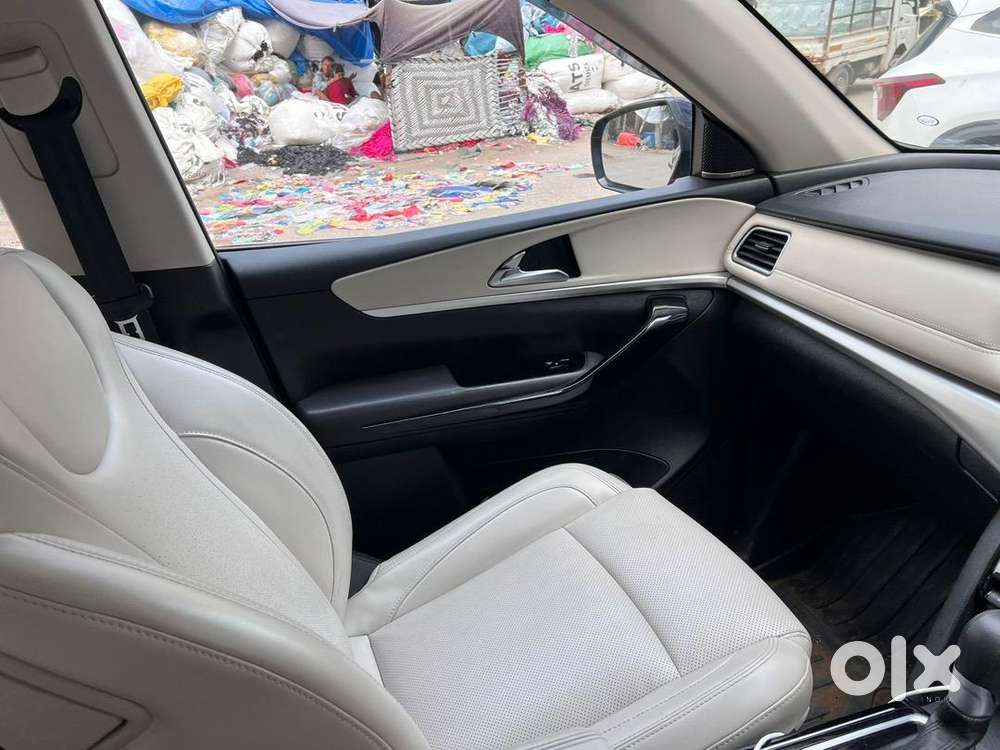 Mahindra Xuv700 2022 Petrol Good Condition