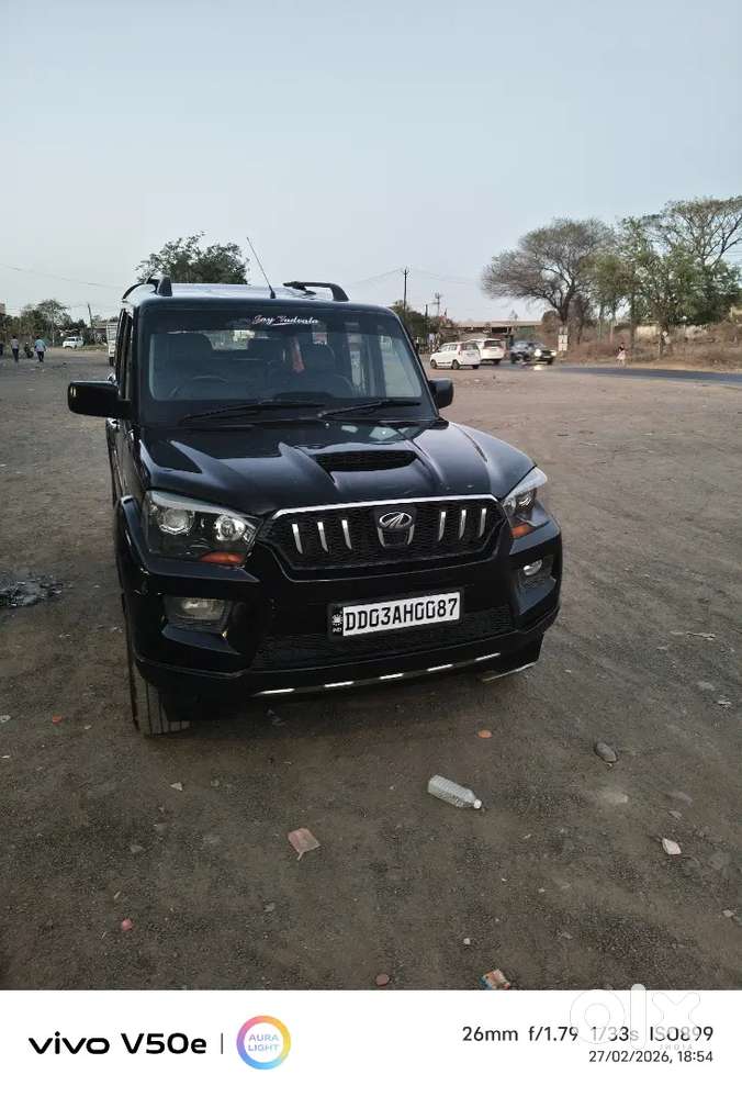 Mahindra Scorpio 2016