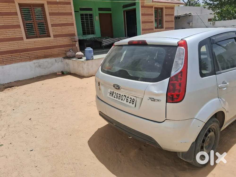 Ford Figo Petrol Manual 2012