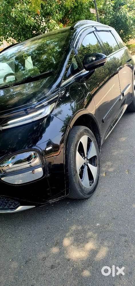 Mg Windsor Ev Essence, 2024, Electric