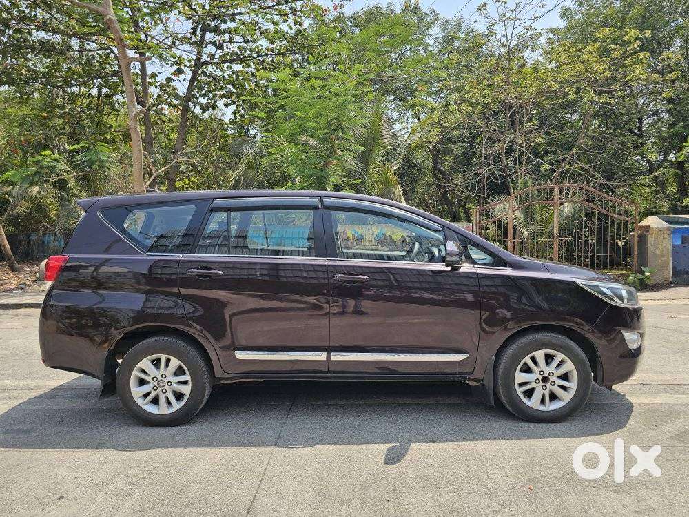 Toyota Innova Crysta 2.4 G Mt, 2019, Diesel