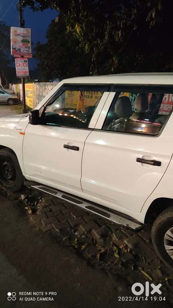 Mahindra Tuv 300 2018 Diesel 40000 Km Driven
