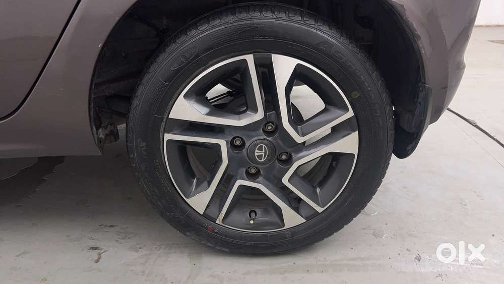 Tata Tiago 1.2 Revotron Xz Plus, 2019, Petrol