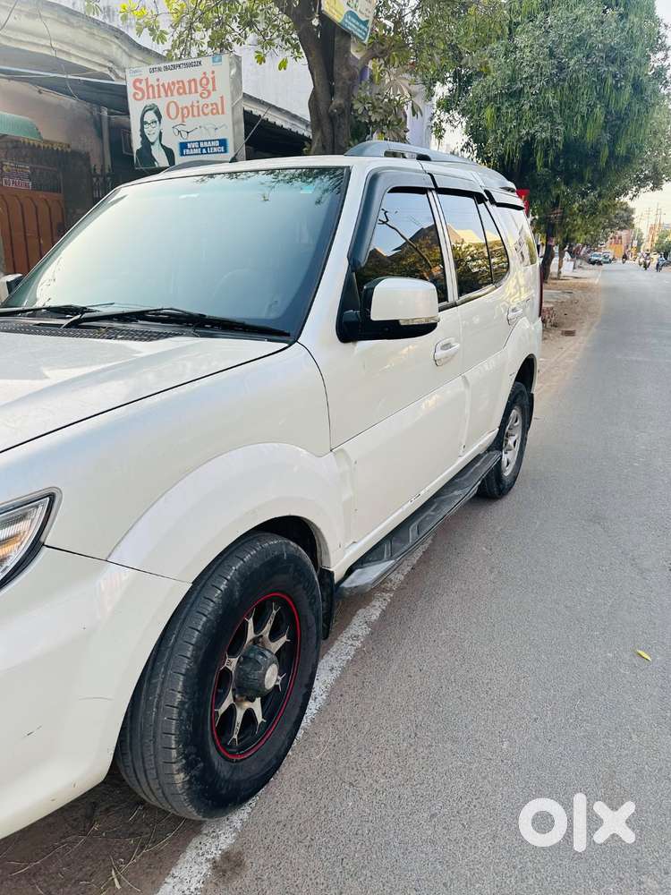 Tata Safari Storme Premium Condition