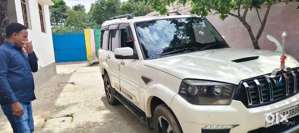 Mahindra Scorpio 2018 Diesel Manual Variant