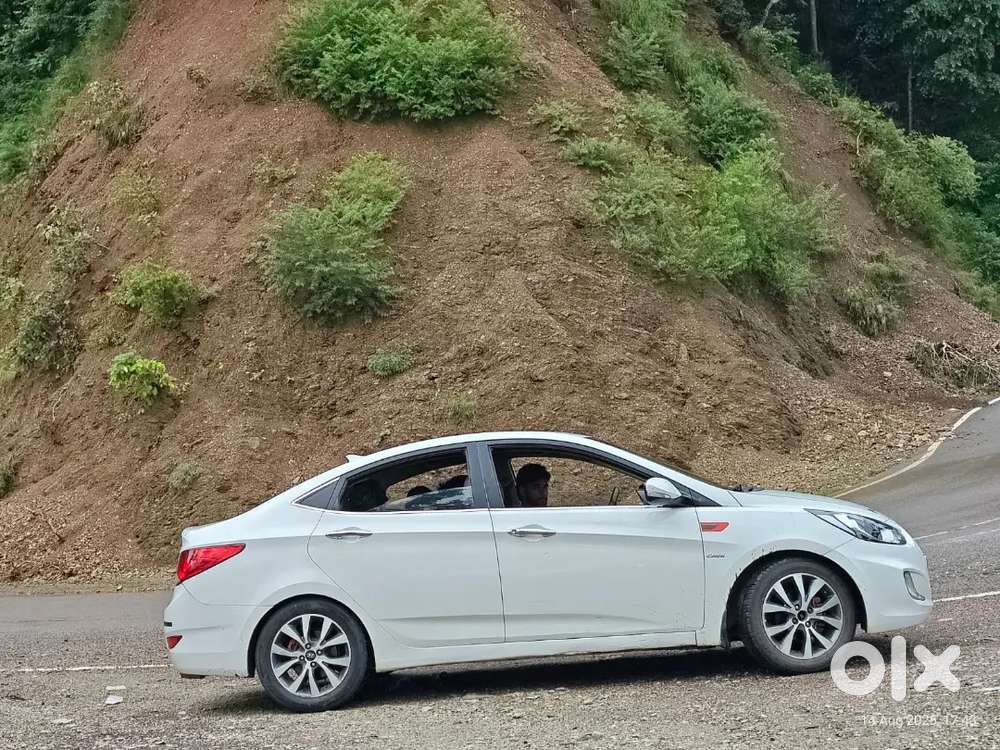 Hyundai Verna 1.6