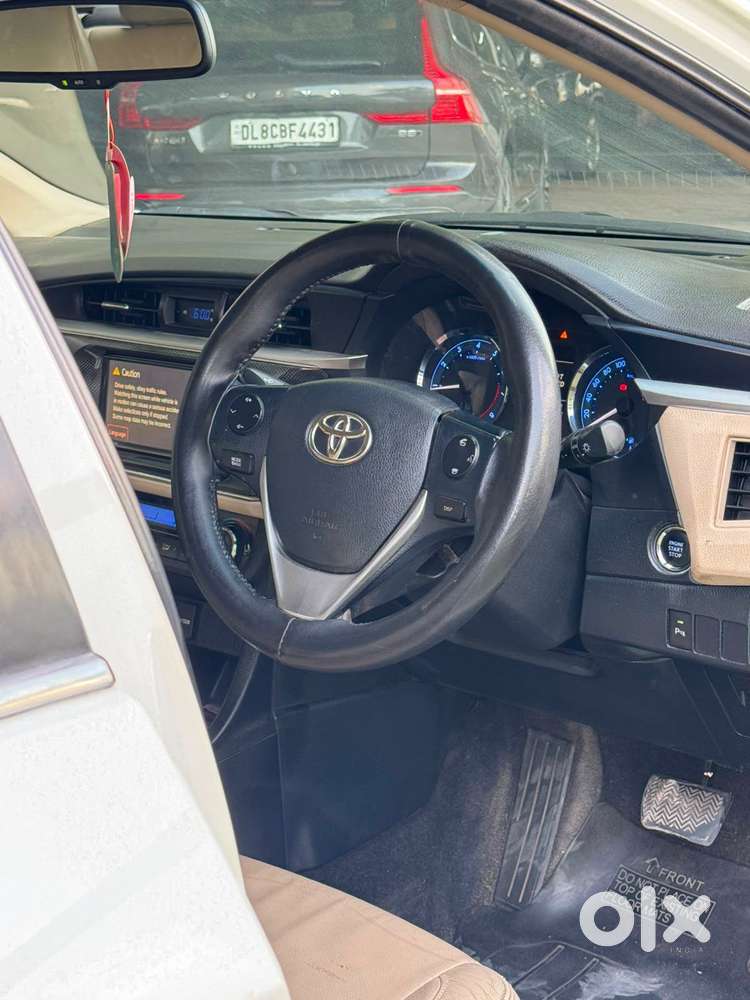 Toyota Corolla Altis Vl, 2016, Petrol