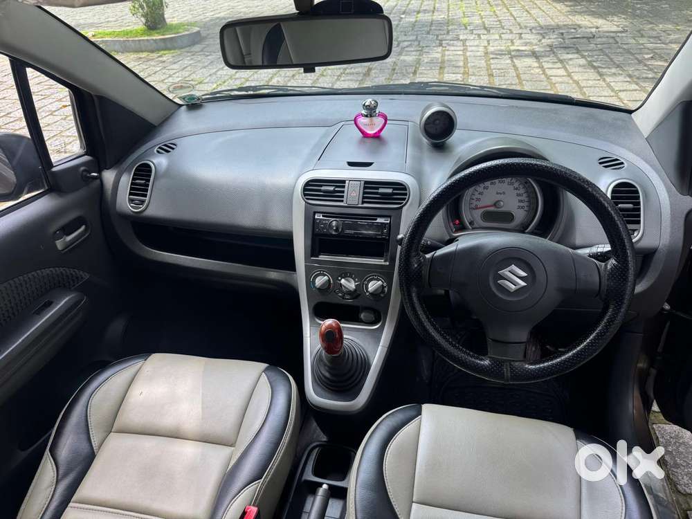 Maruti Suzuki Ritz Vxi, 2014, Petrol