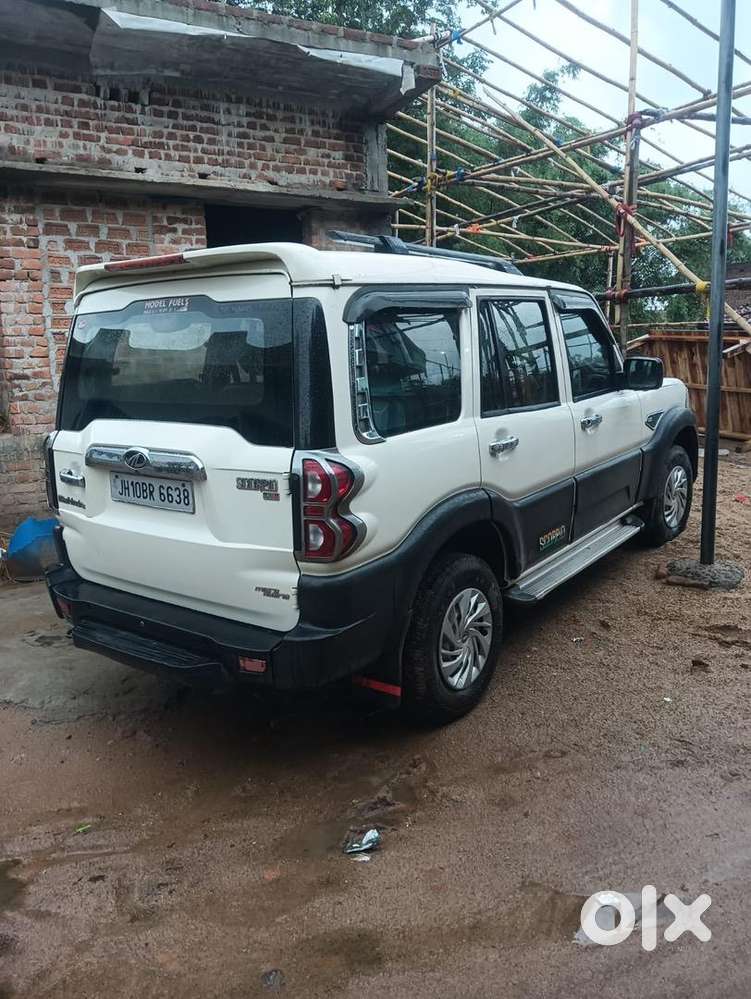 Mahindra Diesel Car 2018