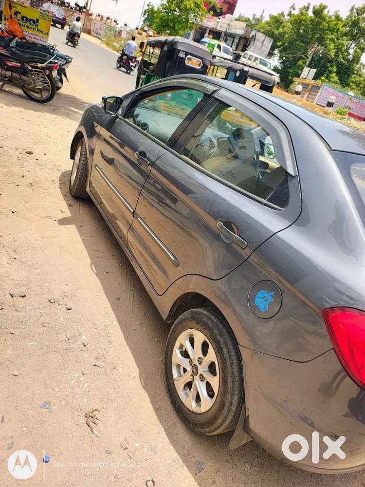 Ford Aspire Titanium  2015