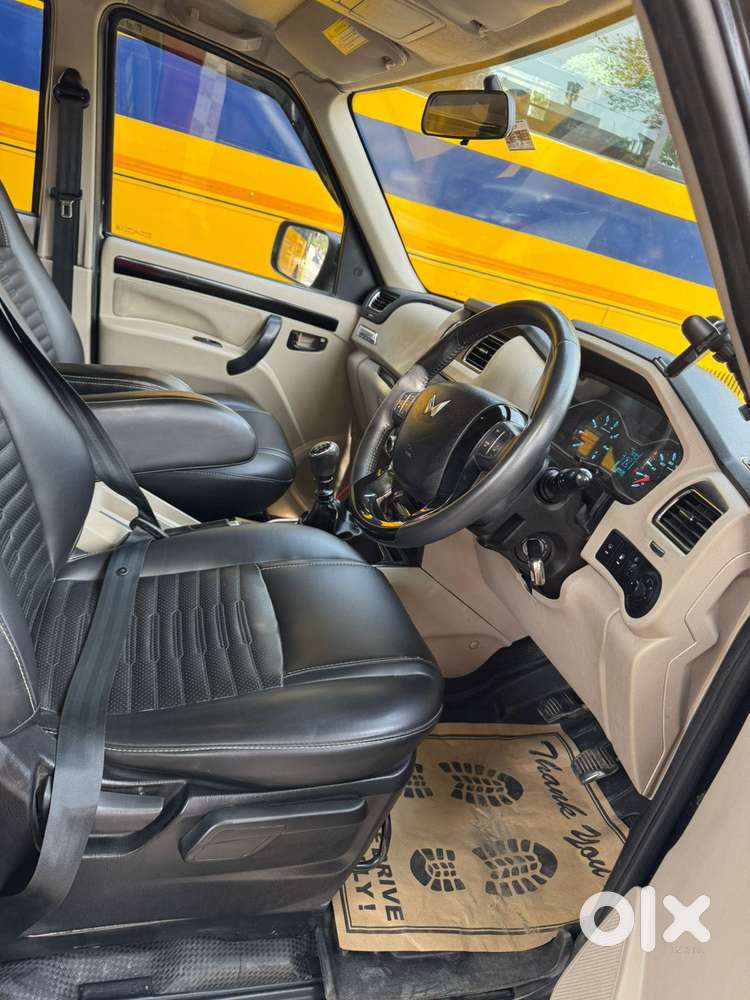 Mahindra Scorpio S11 Mt 7s, 2023, Diesel