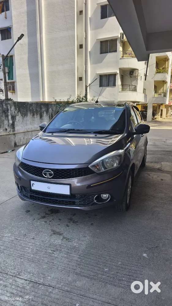 Tata Tiago Xz Petrol Excellent Condition/single Owner/well Maintained
