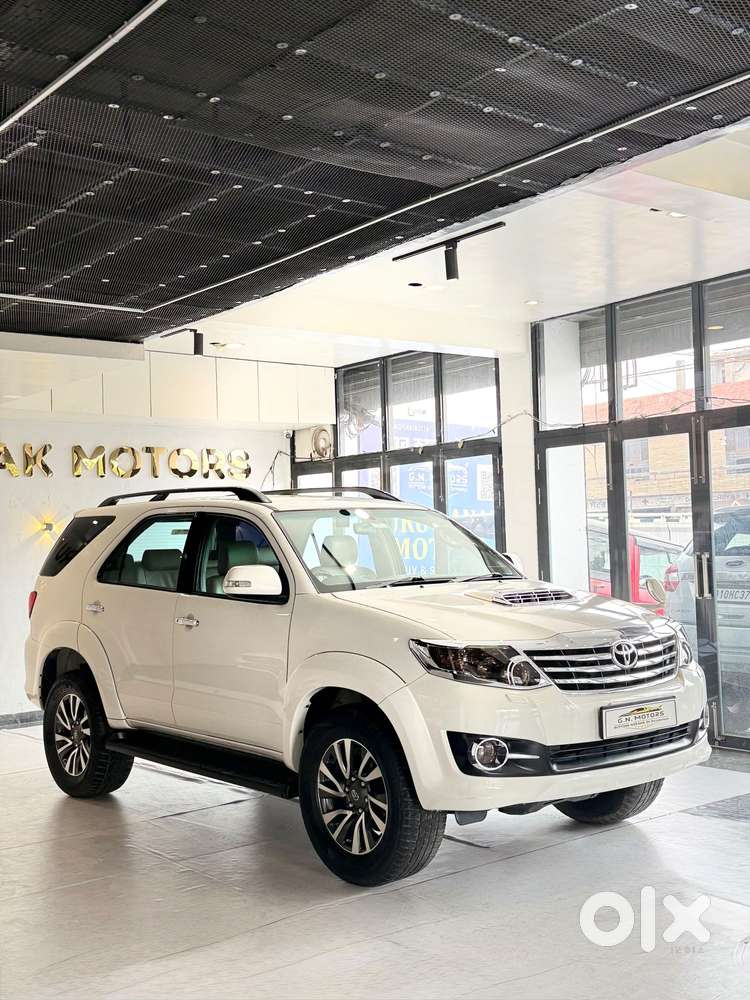 Toyota Fortuner 4x2 At, 2016, Diesel