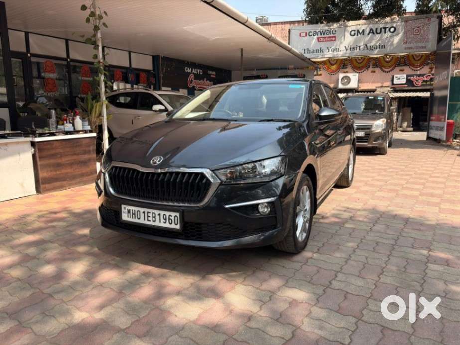 Skoda Slavia 1.0 Ambition Tsi, 2022, Petrol