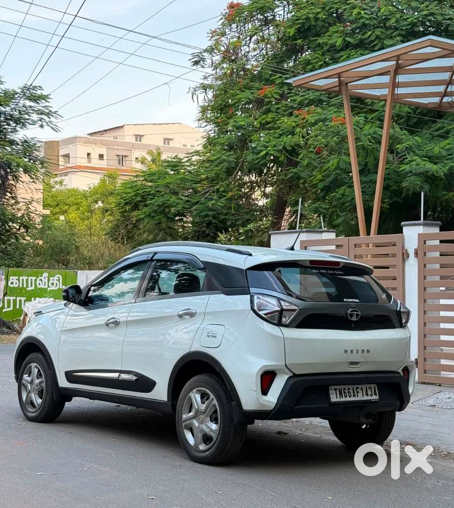 Tata Nexon 1.2 Revotron Xm, 2020, Petrol