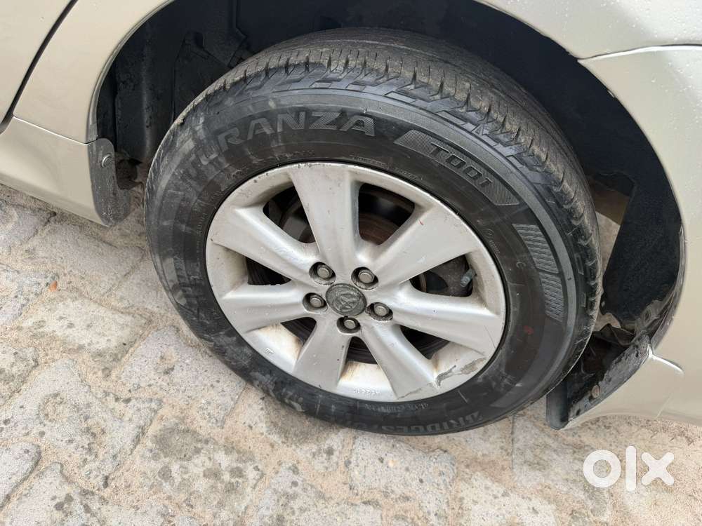 Toyota Corolla Altis, 2011, Petrol