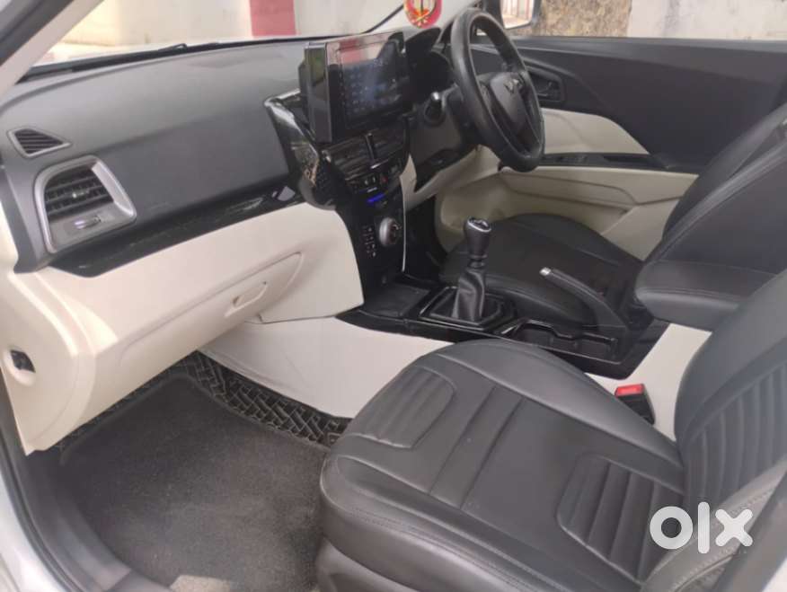 Mahindra Xuv 3xo, 2024, Petrol