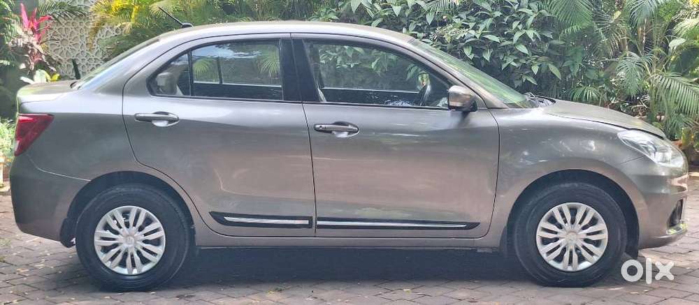 Maruti Suzuki Swift Dzire 1.2 Vxi Bsiv, 2021, Petrol