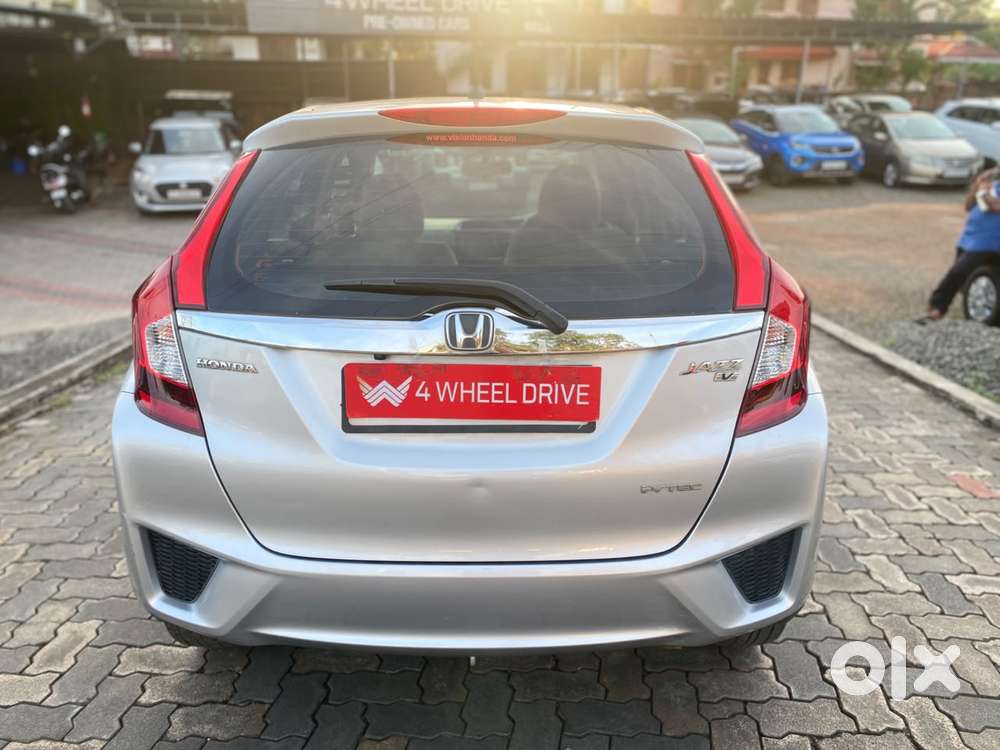 Honda Jazz 1.2 V I Vtec, 2018, Petrol