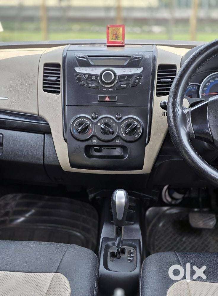 Maruti Suzuki Wagon R Stingray 1.0 Vxi Plus Amt, 2018, Petrol