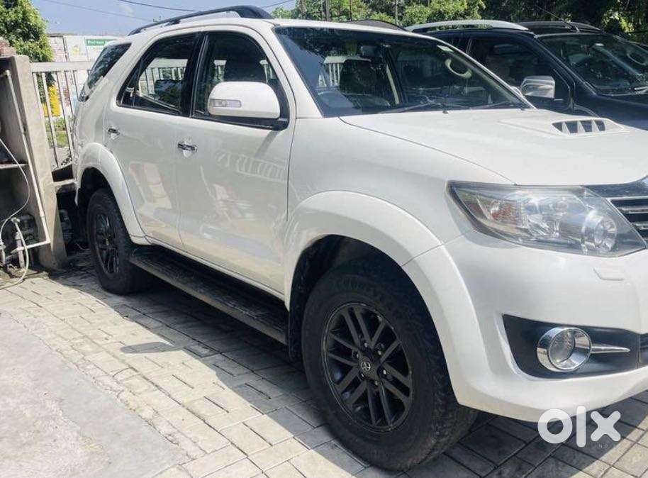 Toyota Fortuner 3.0 4x2 Automatic, 2014, Diesel