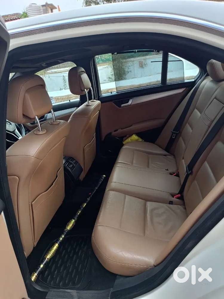 Mercedes C-class 2012 2.0 Petrol