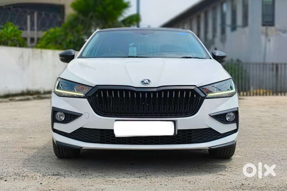 Skoda Slavia Ambition 1.0l Tsi At, 2025, Petrol