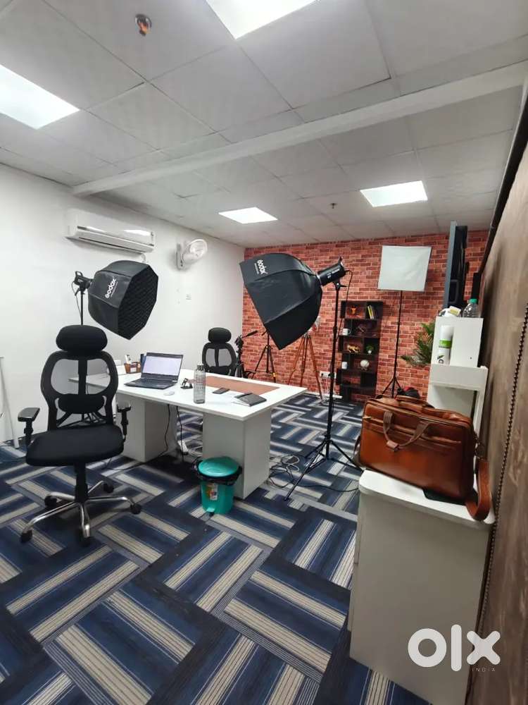 4 cabin 55 workstation