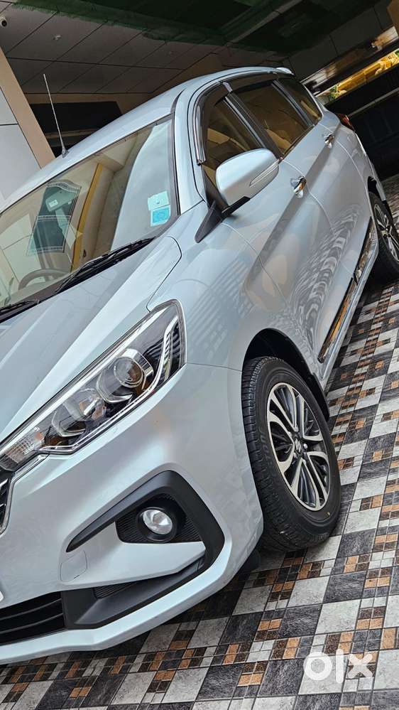 Maruti Suzuki Ertiga Zxi Plus At Shvs, 2023, Petrol
