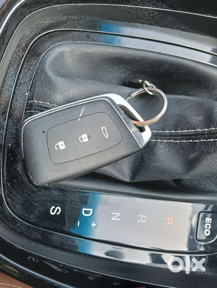 Mg Hector Plus, 2021, Petrol