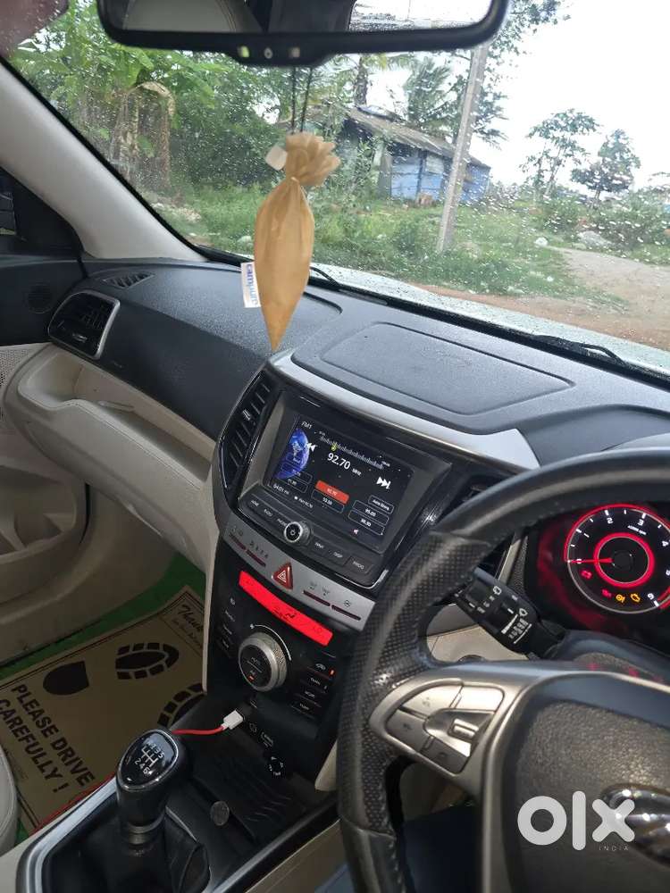 Mahindra Xuv300  W8 Manual 2021