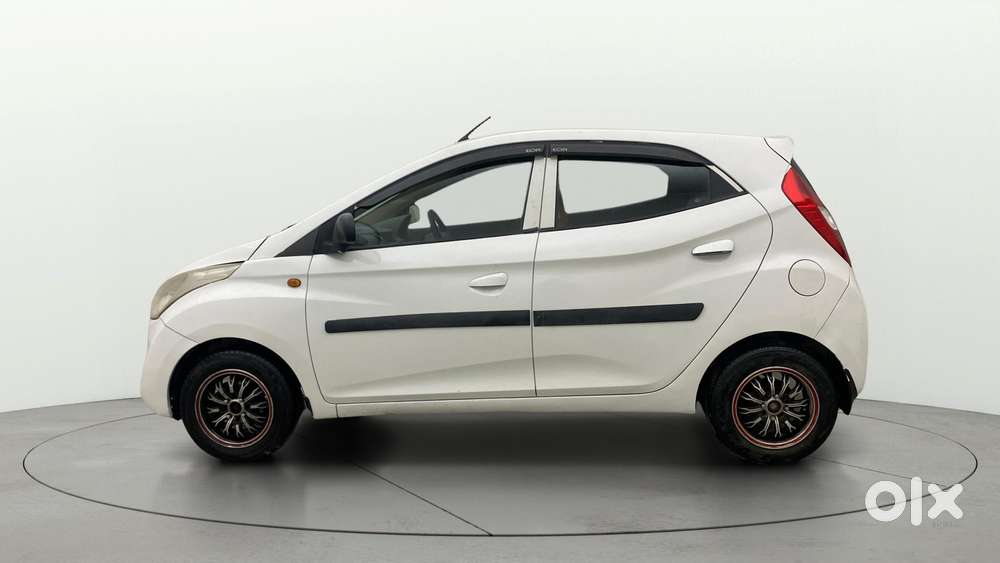 Hyundai Eon Magna +, 2013, Petrol