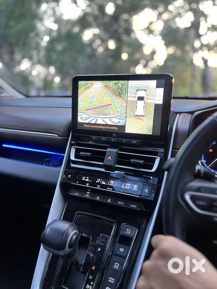 Toyota Innova Hycross 2.0 Zx (o) Hybrid 7 Str, 2025, Cng & Hybrids