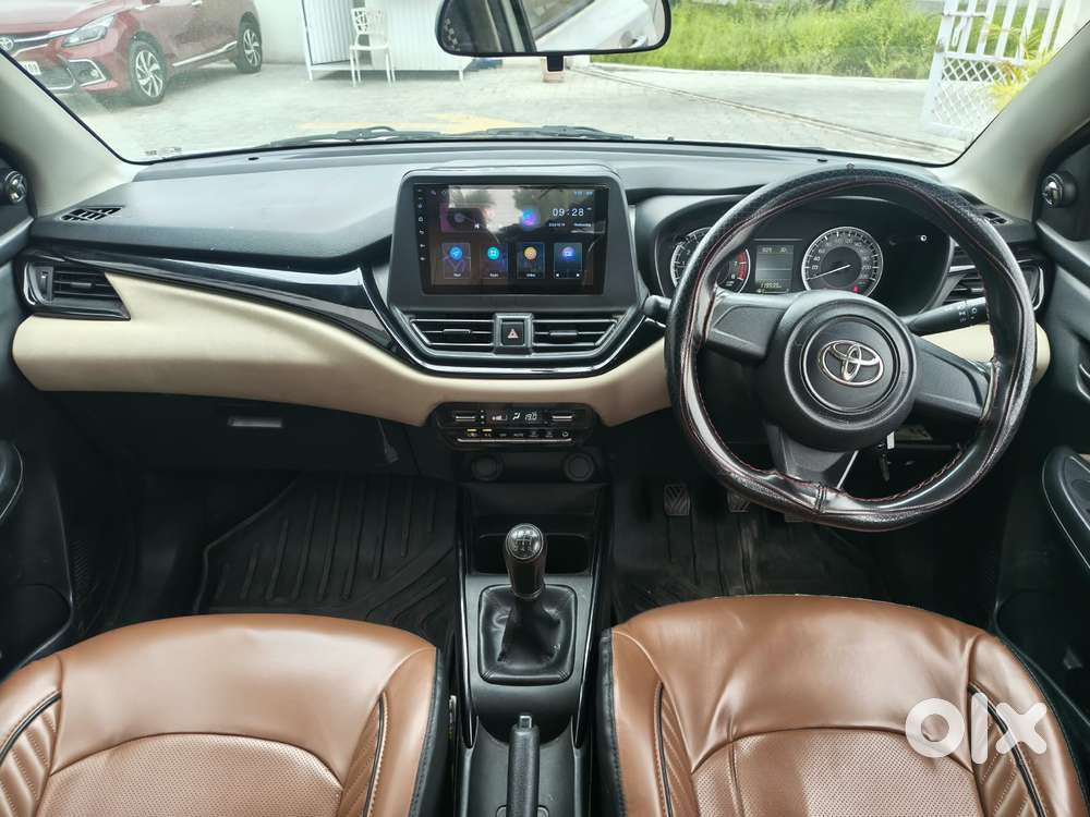 Toyota Glanza 1.2 E, 2022, Petrol