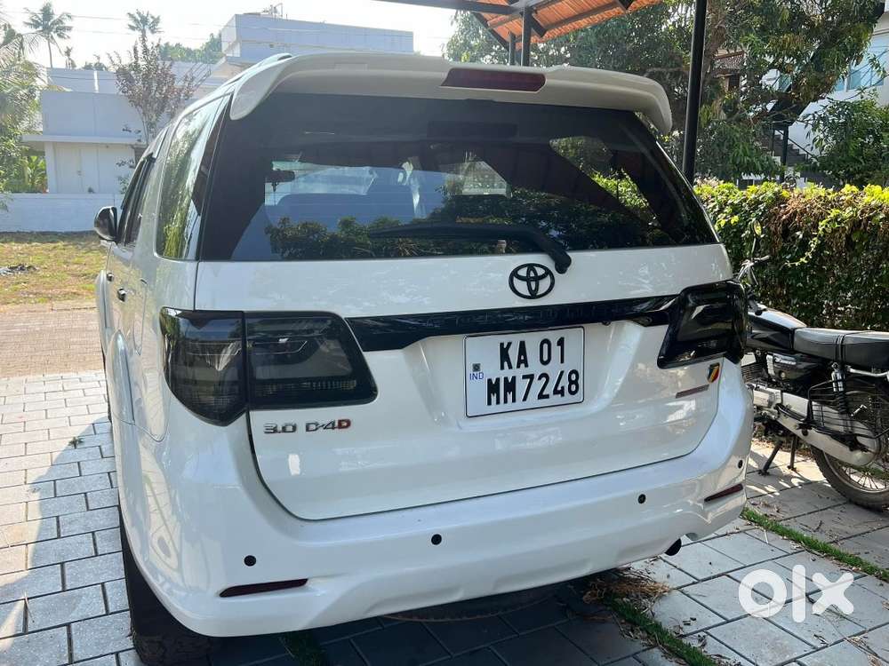 Toyota Fortuner Legender 2015 Diesel Well Maintained