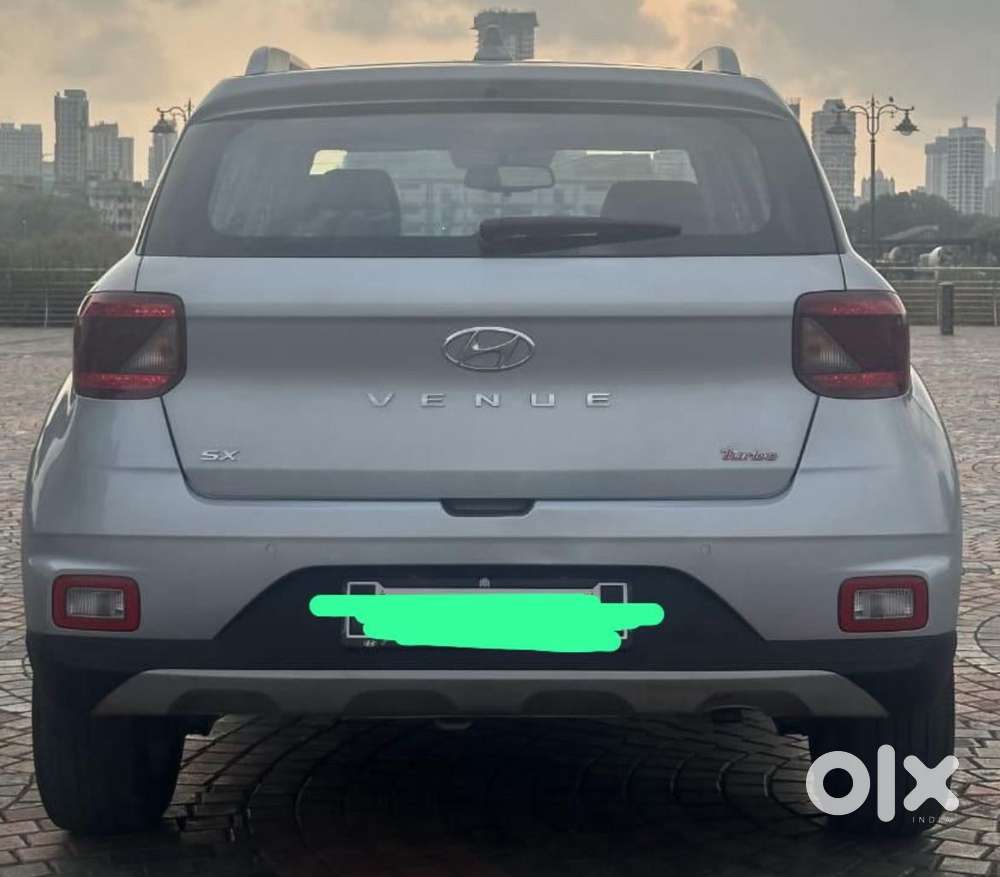 Hyundai Venue Sx(o) 1.0 Turbo Mt Knight Edition Dual Tone, 2019, Pet..