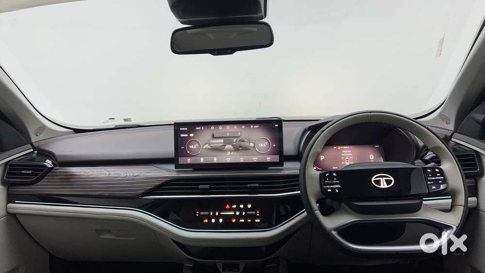Tata Safari Accomplished X Plus 7 Str At, 2026, Petrol