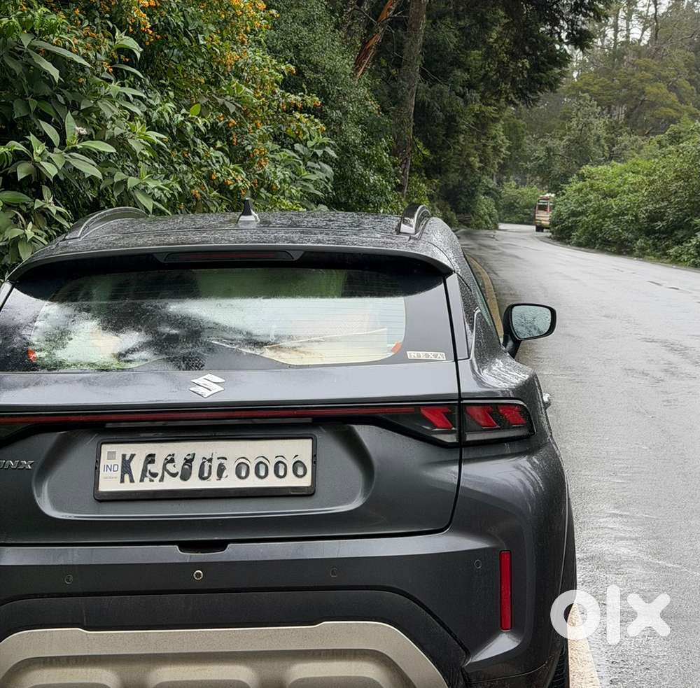 Maruti Suzuki Fronx 2023 Petrol Well Maintained
