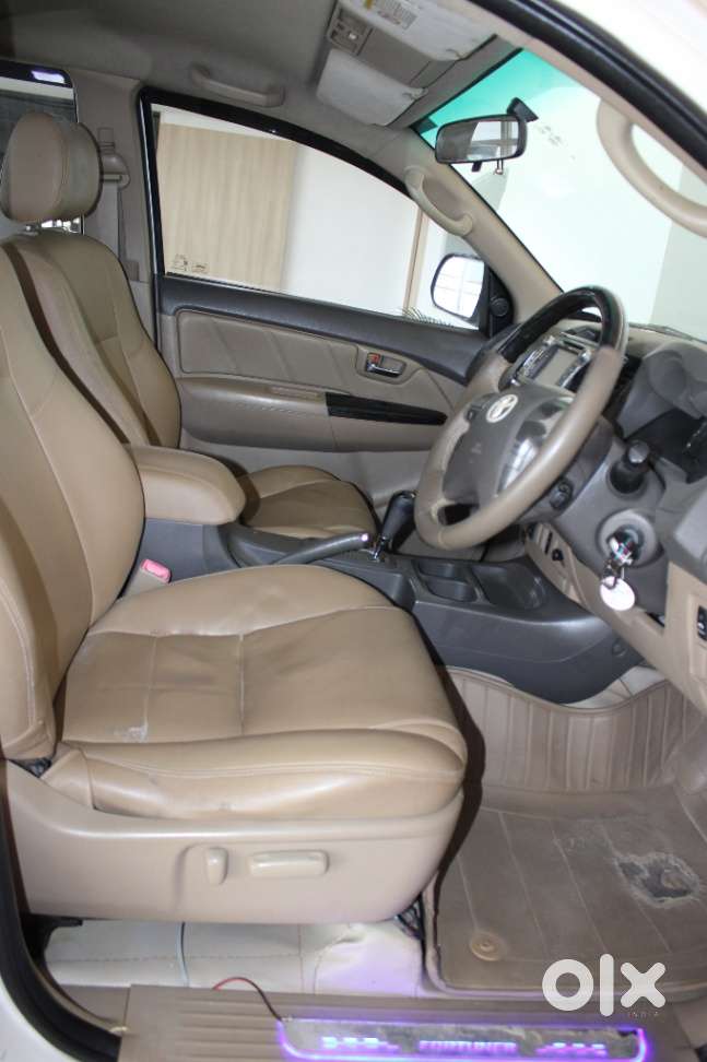 Toyota Fortuner 4x2 At 2.8 Diesel, 2013, Diesel