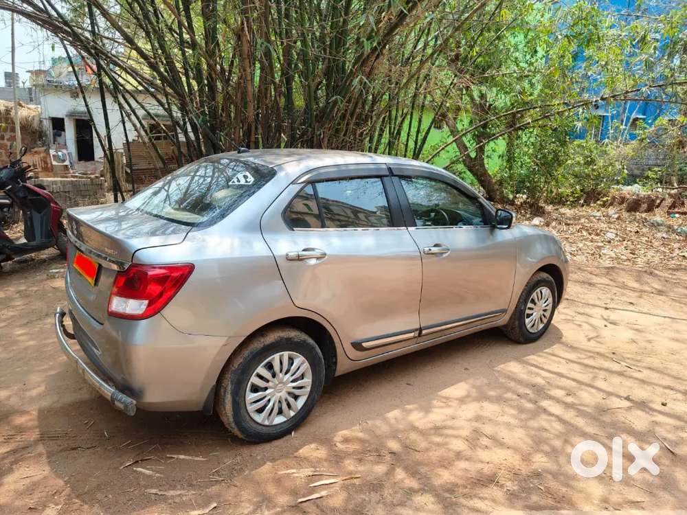 Maruti Suzuki Dzire 2022 Dec Petrol 65000 Km Driven