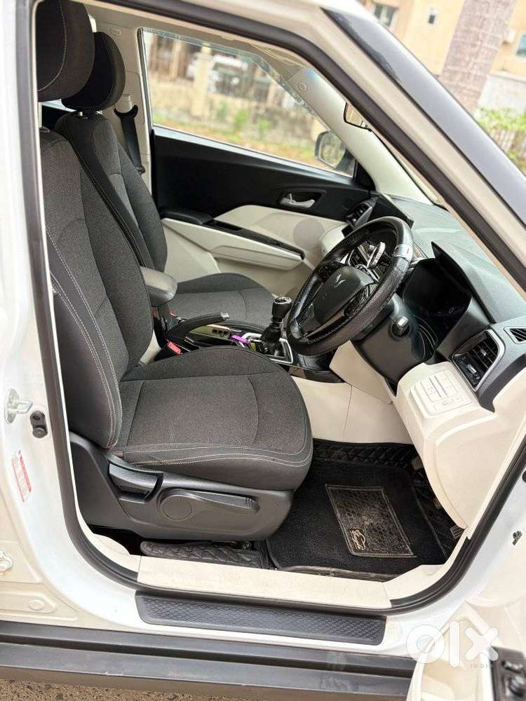 Mahindra Xuv 3xo Ax5 Ds Mt, 2024, Diesel