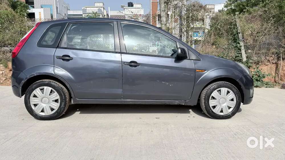 Ford Figo Petrol Manual 2011