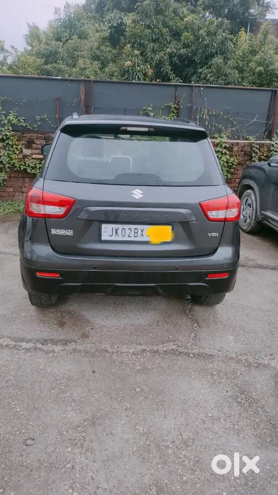 Maruti Suzuki Brezza Vdi 2017 Showroom Condition Single Hand Driven