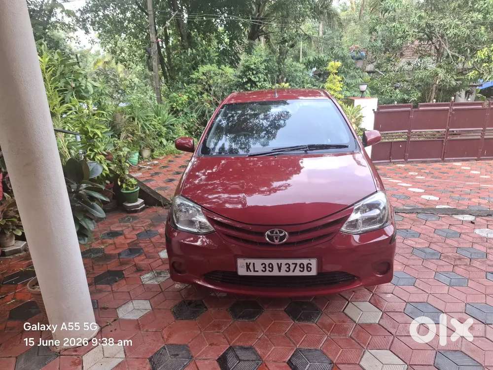 Toyota Etios Liva Petrol