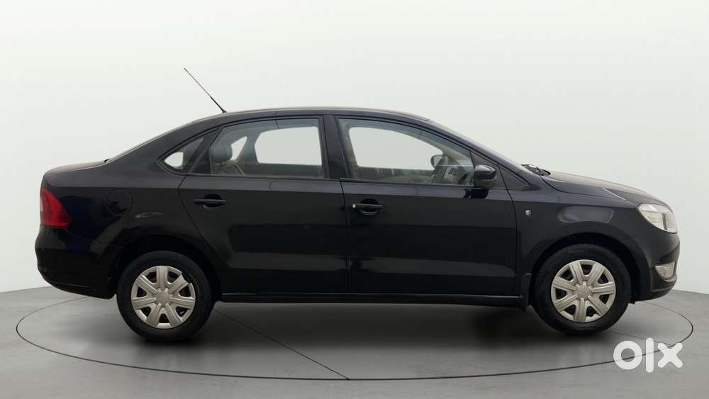 Skoda Rapid Ambition 1.6 Tdi Cr Manual Plus, 2013, Diesel