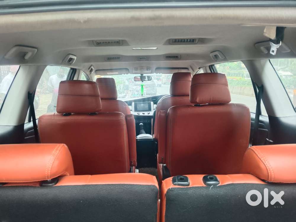 Toyota Innova Crysta 2.4 G Plus Mt 7 Str, 2018, Diesel